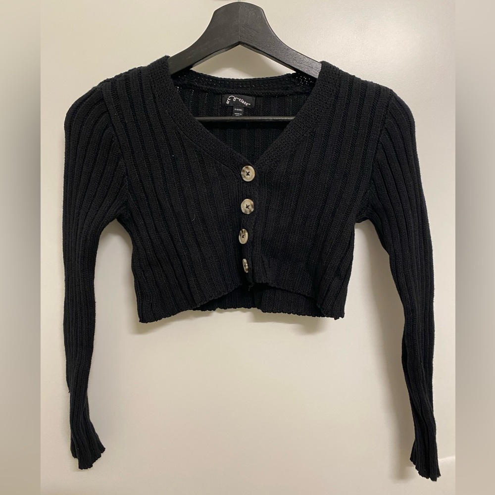 Art Class black cardigan